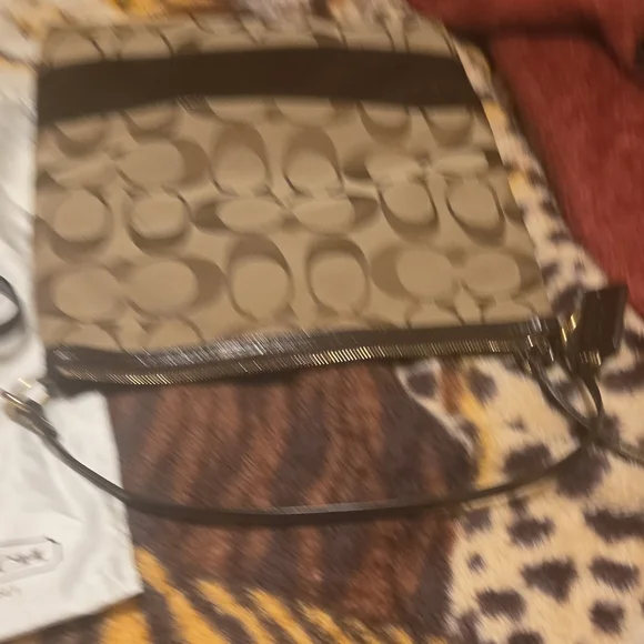 Coach Tan and Brown Patterned Shoulder Bag - Picture 5 of 8
